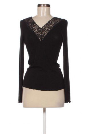 Γυναικεία μπλούζα Pieces, Μέγεθος XS, Χρώμα Μαύρο, Τιμή 10,93 €