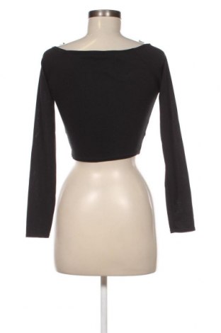 Дамска блуза Pretty Little Thing, Размер S, Цвят Черен, Цена 6,65 лв.