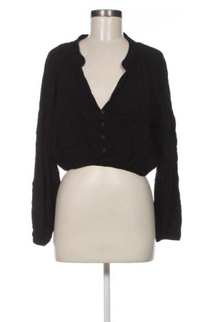 Дамска блуза Pull&Bear, Размер XL, Цвят Черен, Цена 7,79 лв.