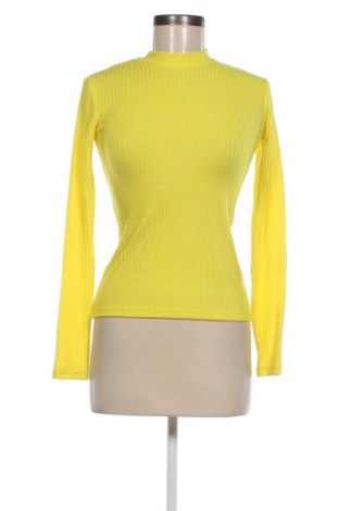 Γυναικεία μπλούζα Pull&Bear, Μέγεθος S, Χρώμα Κίτρινο, Τιμή 4,11 €
