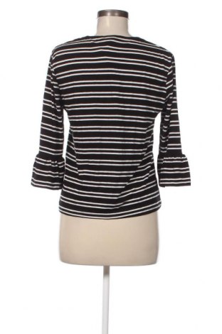 Damen Shirt Pull&Bear, Größe M, Farbe Mehrfarbig, Preis 1,98 €
