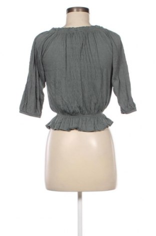 Γυναικεία μπλούζα Reserved, Μέγεθος M, Χρώμα Πράσινο, Τιμή 2,45 €
