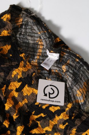 Γυναικεία μπλούζα Revamped, Μέγεθος L, Χρώμα Πολύχρωμο, Τιμή 2,70 €