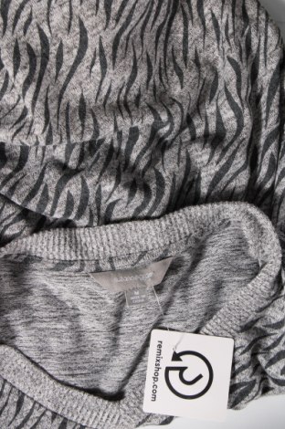 Damen Shirt Suzanne Grae, Größe M, Farbe Grau, Preis 2,51 €