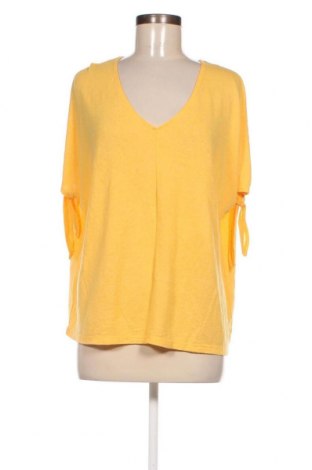 Γυναικεία μπλούζα Time and tru, Μέγεθος L, Χρώμα Κίτρινο, Τιμή 5,29 €