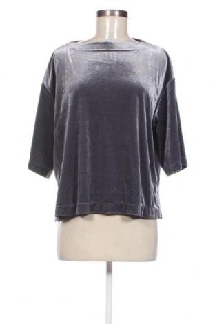 Γυναικεία μπλούζα Uniqlo, Μέγεθος M, Χρώμα Γκρί, Τιμή 4,01 €