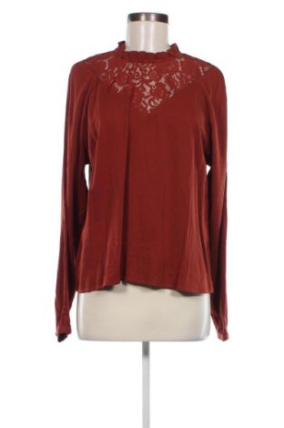 Damen Shirt VILA, Größe M, Farbe Rot, Preis 4,95 €