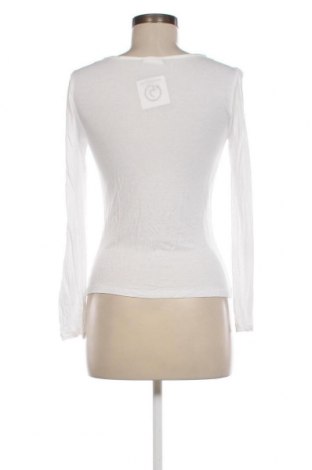 Γυναικεία μπλούζα VILA, Μέγεθος M, Χρώμα Λευκό, Τιμή 20,62 €
