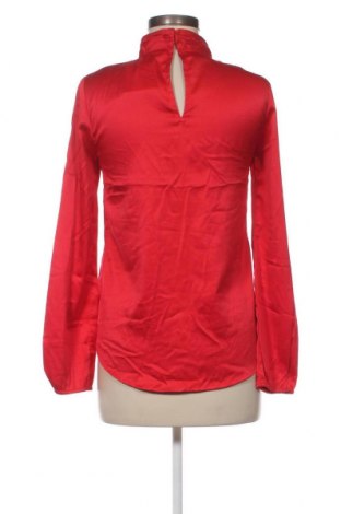 Дамска блуза VILA, Размер XS, Цвят Червен, Цена 6,75 лв.