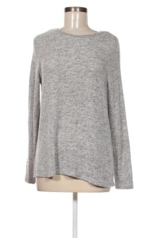 Γυναικεία μπλούζα Vero Moda, Μέγεθος S, Χρώμα Γκρί, Τιμή 3,25 €