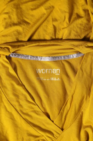 Дамска блуза Woman By Tchibo, Размер L, Цвят Жълт, Цена 6,46 лв.