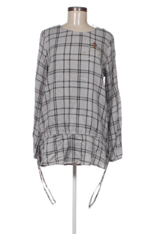 Damen Shirt Yessica, Größe M, Farbe Grau, Preis 2,64 €
