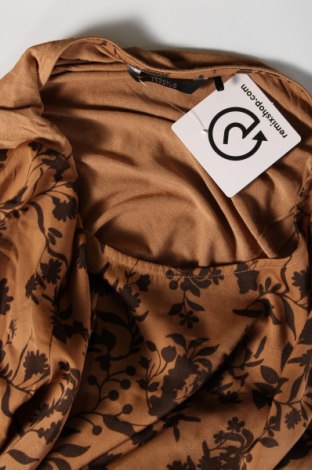 Дамска блуза Yessica, Размер XS, Цвят Кафяв, Цена 6,27 лв.