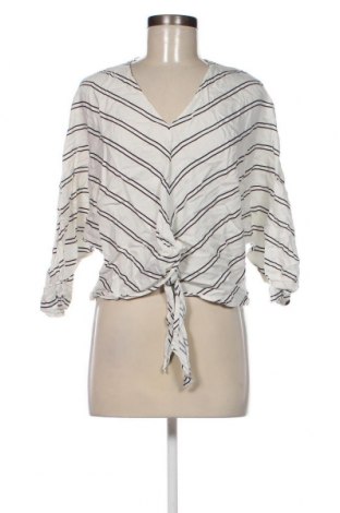 Дамска блуза Zara, Размер M, Цвят Бял, Цена 7,40 лв.