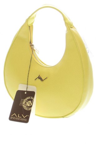 Дамска чанта Alviero Martini, Цвят Жълт, Цена 219,00 лв.