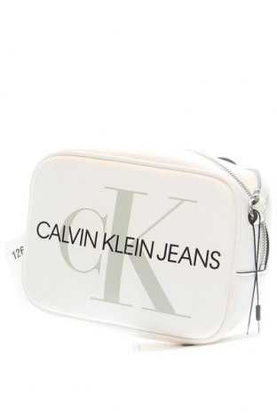 Дамска чанта Calvin Klein Jeans, Цвят Бял, Цена 164,00 лв.