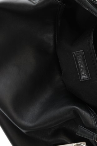 Γυναικεία τσάντα DKNY, Χρώμα Μαύρο, Τιμή 67,52 €