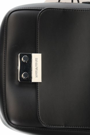 Дамска чанта Emporio Armani, Цвят Черен, Цена 234,00 лв.