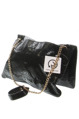 Дамска чанта Michael Kors, Цвят Черен, Цена 284,00 лв.