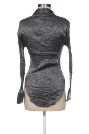 Γυναικείο πουκάμισο Bershka, Μέγεθος XS, Χρώμα Μπλέ, Τιμή 2,32 €