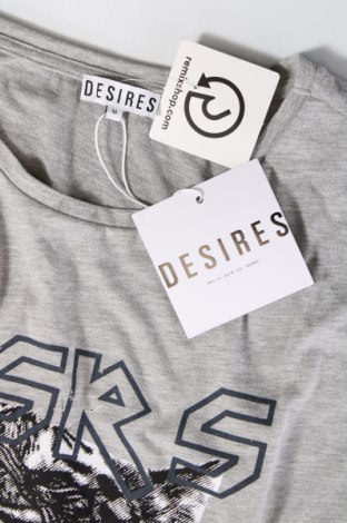 Дамска тениска Desires, Размер M, Цвят Сив, Цена 33,00 лв.