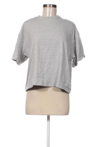 Дамска тениска H&M Divided, Размер M, Цвят Сив, Цена 7,80 лв.