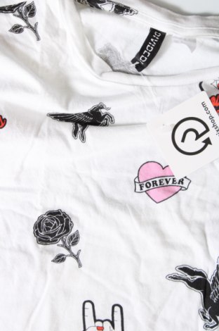 Γυναικείο t-shirt H&M Divided, Μέγεθος M, Χρώμα Λευκό, Τιμή 8,04 €