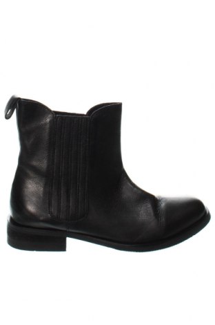 Dámské boty  Gioseppo, Velikost 38, Barva Černá, Cena  265,00 Kč