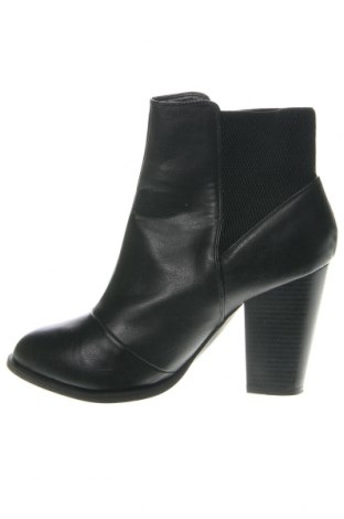 Dámské boty  Graceland, Velikost 40, Barva Černá, Cena  334,00 Kč