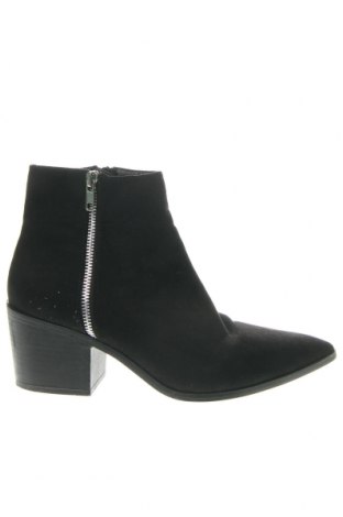 Dámské boty  New Look, Velikost 39, Barva Černá, Cena  340,00 Kč