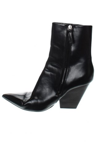Dámské boty  Zara, Velikost 40, Barva Černá, Cena  257,00 Kč