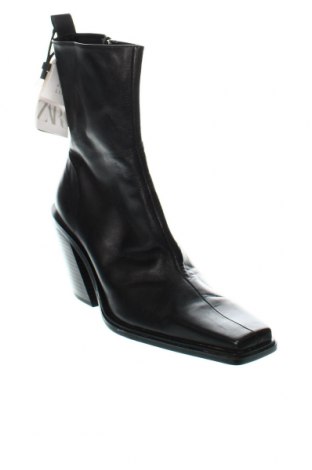Γυναικεία μποτάκια Zara, Μέγεθος 41, Χρώμα Μαύρο, Τιμή 75,46 €