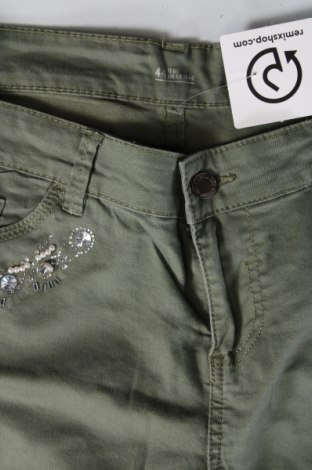 Dámske džínsy , Veľkosť XL, Farba Zelená, Cena  8,01 €
