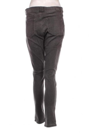 Γυναικείο Τζίν, Μέγεθος XL, Χρώμα Γκρί, Τιμή 4,66 €