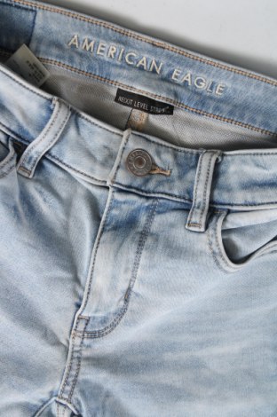 Damskie jeansy American Eagle, Rozmiar XS, Kolor Niebieski, Cena 32,47 zł