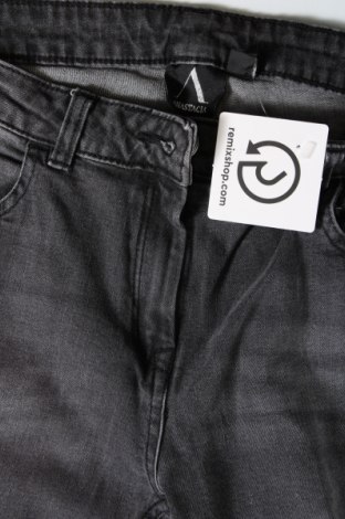 Damen Jeans Anastacia, Größe L, Farbe Grau, Preis 6,05 €