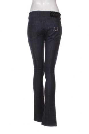 Дамски дънки Armani Jeans, Размер M, Цвят Син, Цена 89,18 лв.
