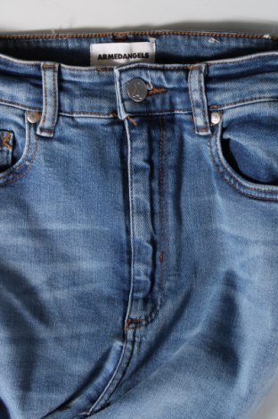 Dámske džínsy  Armedangels, Veľkosť S, Farba Modrá, Cena  13,28 €