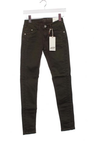Дамски дънки Att Jeans, Размер S, Цвят Зелен, Цена 24,15 лв.