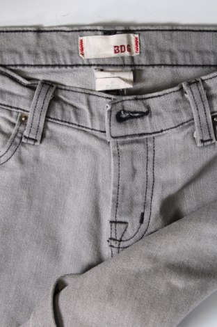 Dámske džínsy  BDG, Veľkosť S, Farba Sivá, Cena  2,47 €