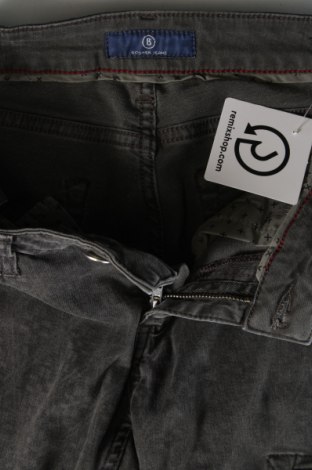 Damen Jeans Bogner, Größe S, Farbe Grün, Preis 15,25 €