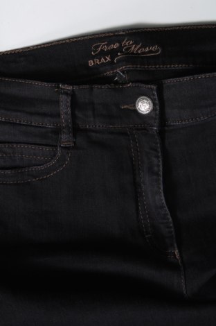 Dámské džíny  Brax, Velikost M, Barva Modrá, Cena  155,00 Kč