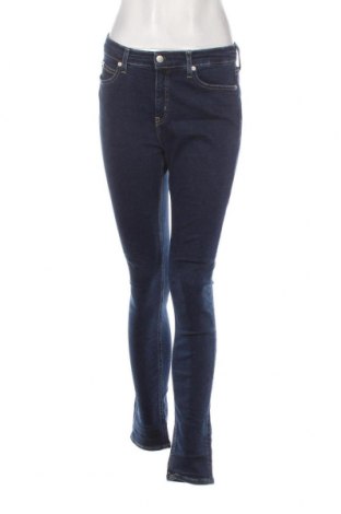 Damskie jeansy Calvin Klein Jeans, Rozmiar M, Kolor Niebieski, Cena 362,50 zł