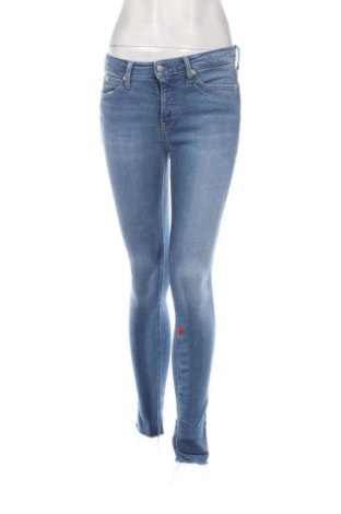 Γυναικείο Τζίν Calvin Klein Jeans, Μέγεθος M, Χρώμα Μπλέ, Τιμή 39,96 €