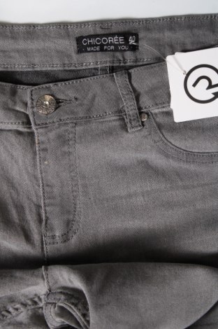Damen Jeans Chicoree, Größe M, Farbe Grau, Preis 4,04 €
