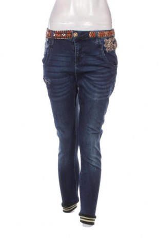 Dámske džínsy  Desigual, Veľkosť S, Farba Modrá, Cena  18,37 €