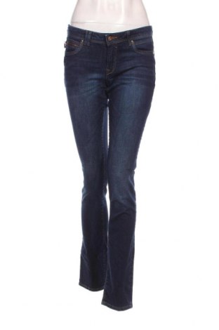 Γυναικείο Τζίν Edc By Esprit, Μέγεθος M, Χρώμα Μπλέ, Τιμή 17,94 €
