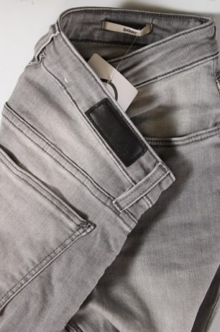 Dámske džínsy  Esprit, Veľkosť M, Farba Sivá, Cena  6,73 €