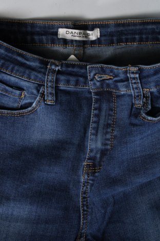 Blugi de femei Fashion Jeans, Mărime M, Culoare Albastru, Preț 15,31 Lei