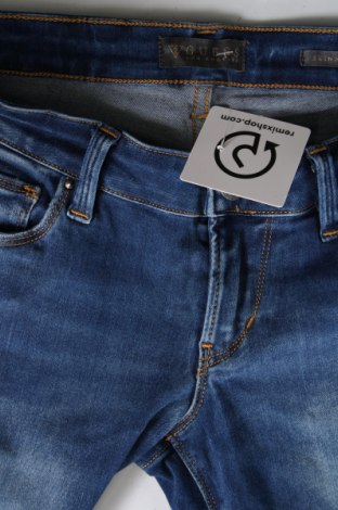 Damen Jeans Guess, Größe M, Farbe Blau, Preis 25,59 €
